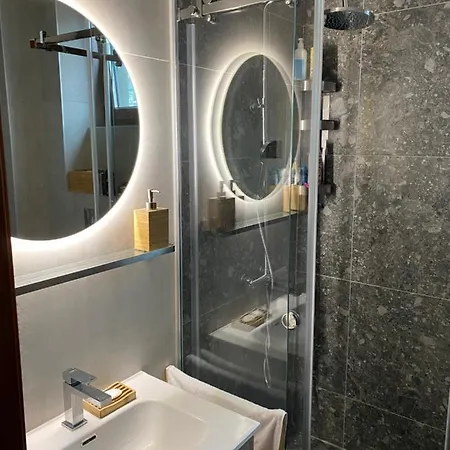 Merlin 22 Delux Apartment *