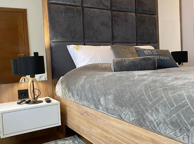 Merlin 22 Delux * Златибор